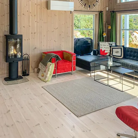 Hébergement de vacances Superbe Maison De 4 à Risør