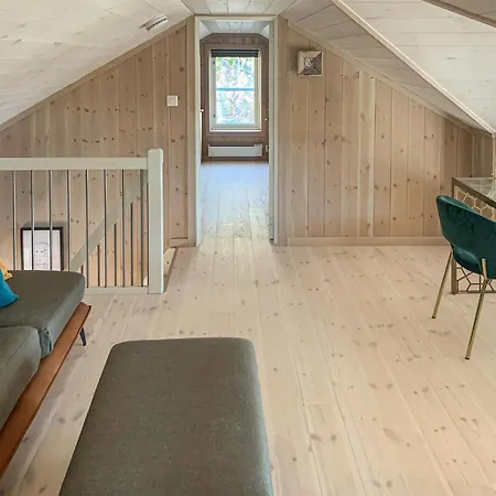 Beautiful In With Kitchen *